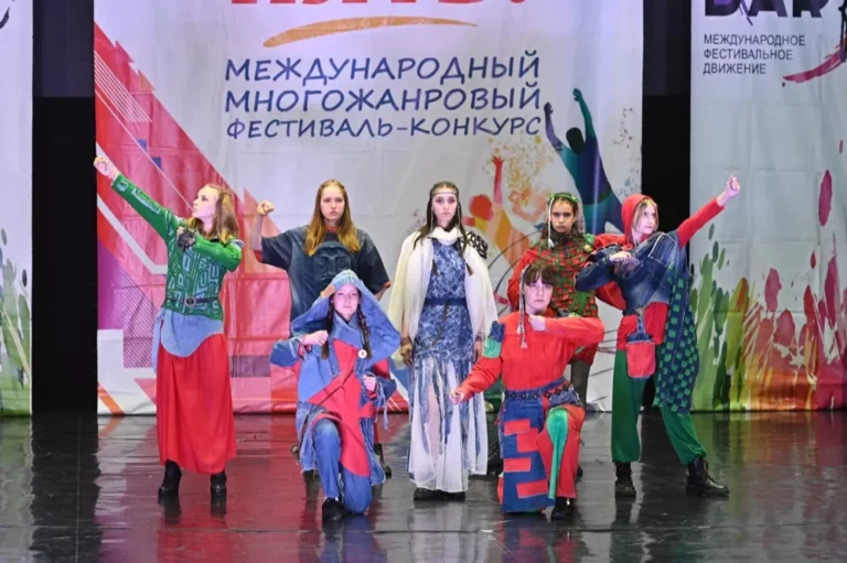 Поздравляем коллектив театра моды «Берегиня» с победой на международном фестивале!